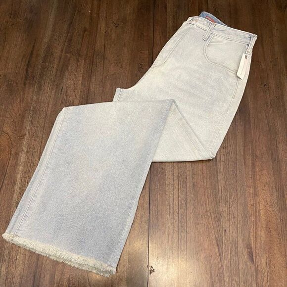 Anthropologie Pilcro Light Wash Cut Off Jeans - Picture 4 of 7